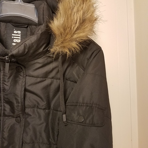 Details XL coat with fur collar - Picture 3 of 8